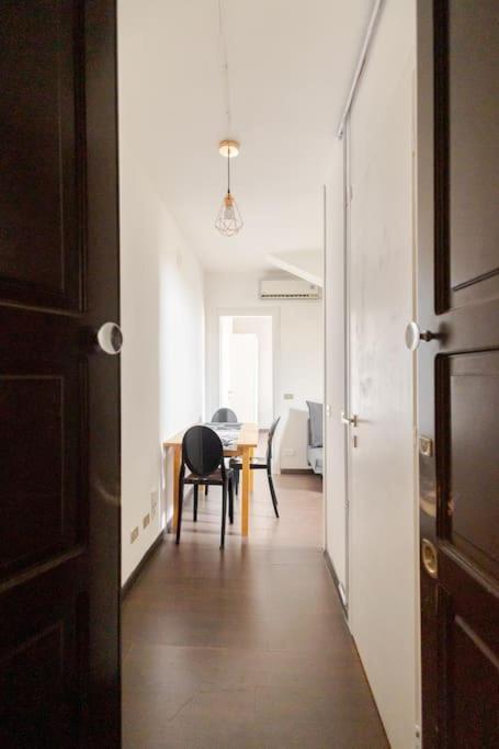 Sky-View Flat In Milan Daire Dış mekan fotoğraf